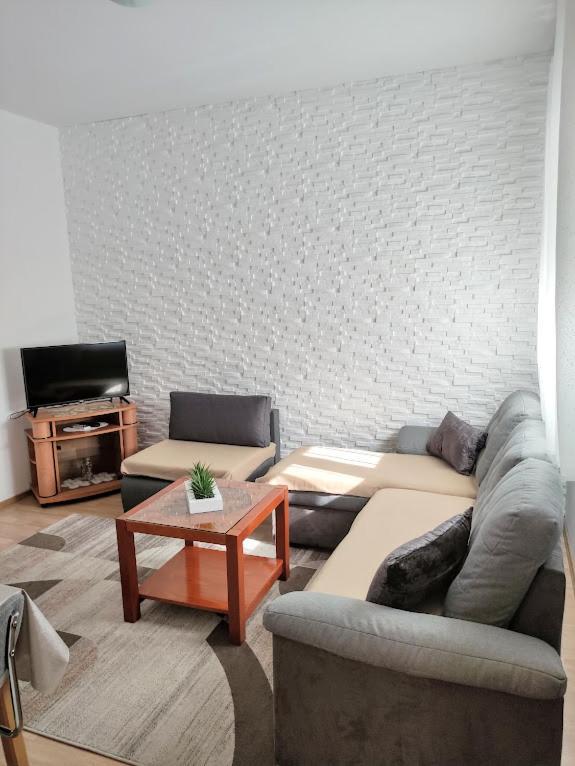 Apartmani Mila A1 & A2 & 3 Trogir Eksteriør bilde