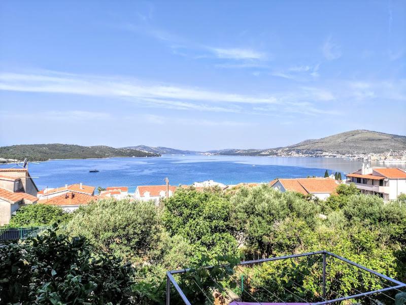 Apartmani Mila A1 & A2 & 3 Trogir Eksteriør bilde