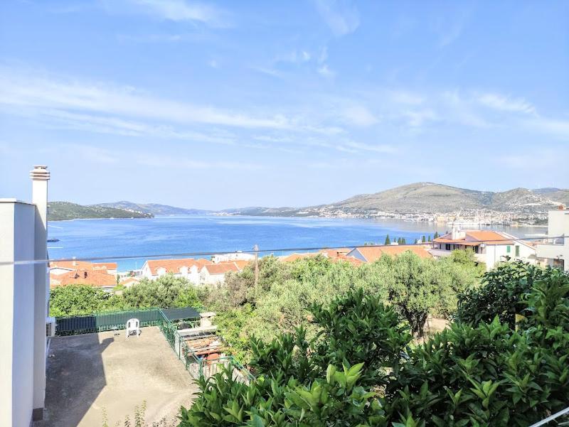 Apartmani Mila A1 & A2 & 3 Trogir Eksteriør bilde